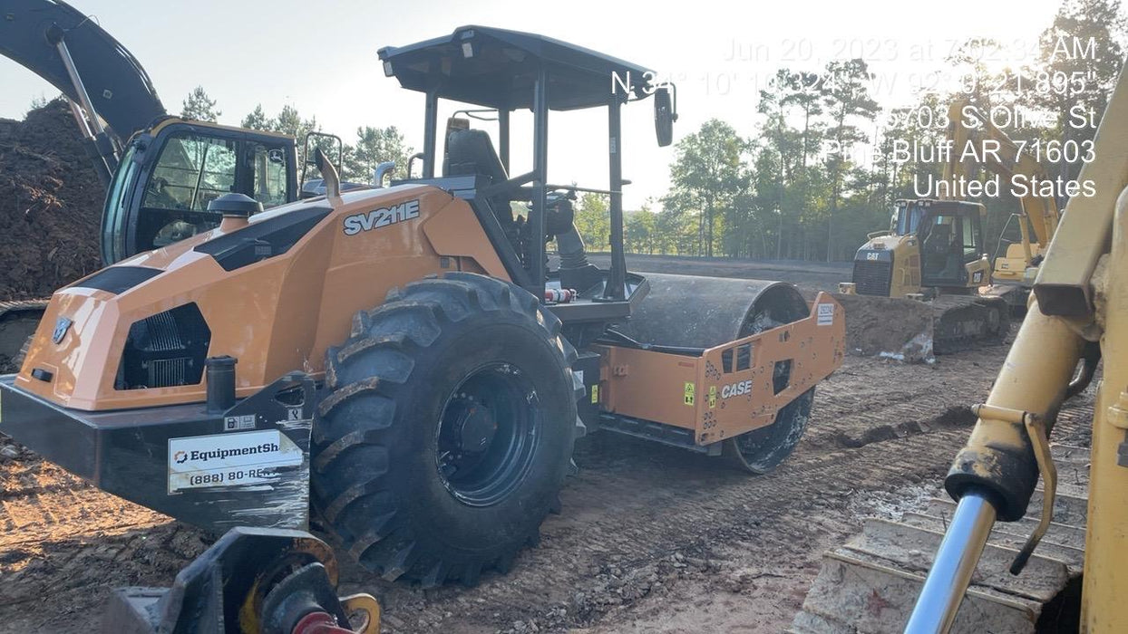 2023 CASE SV211E