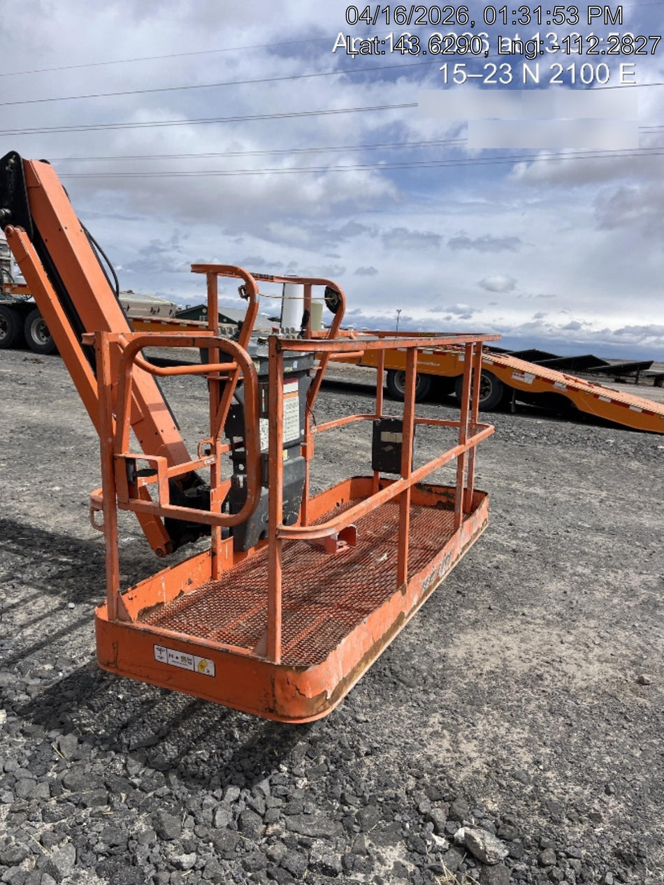 2019 JLG 460SJ