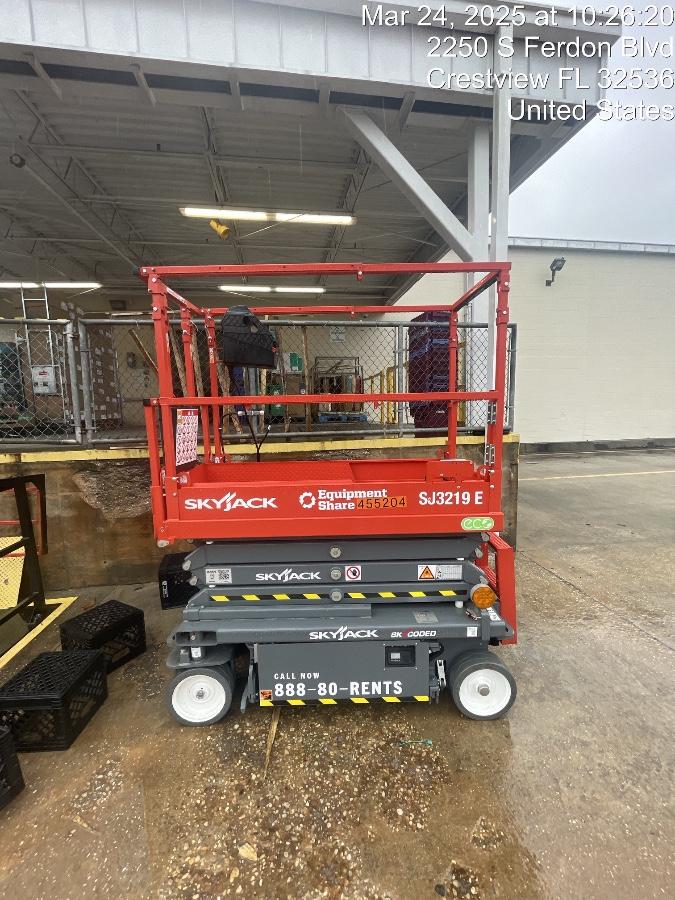 2024 SKYJACK SJ3219