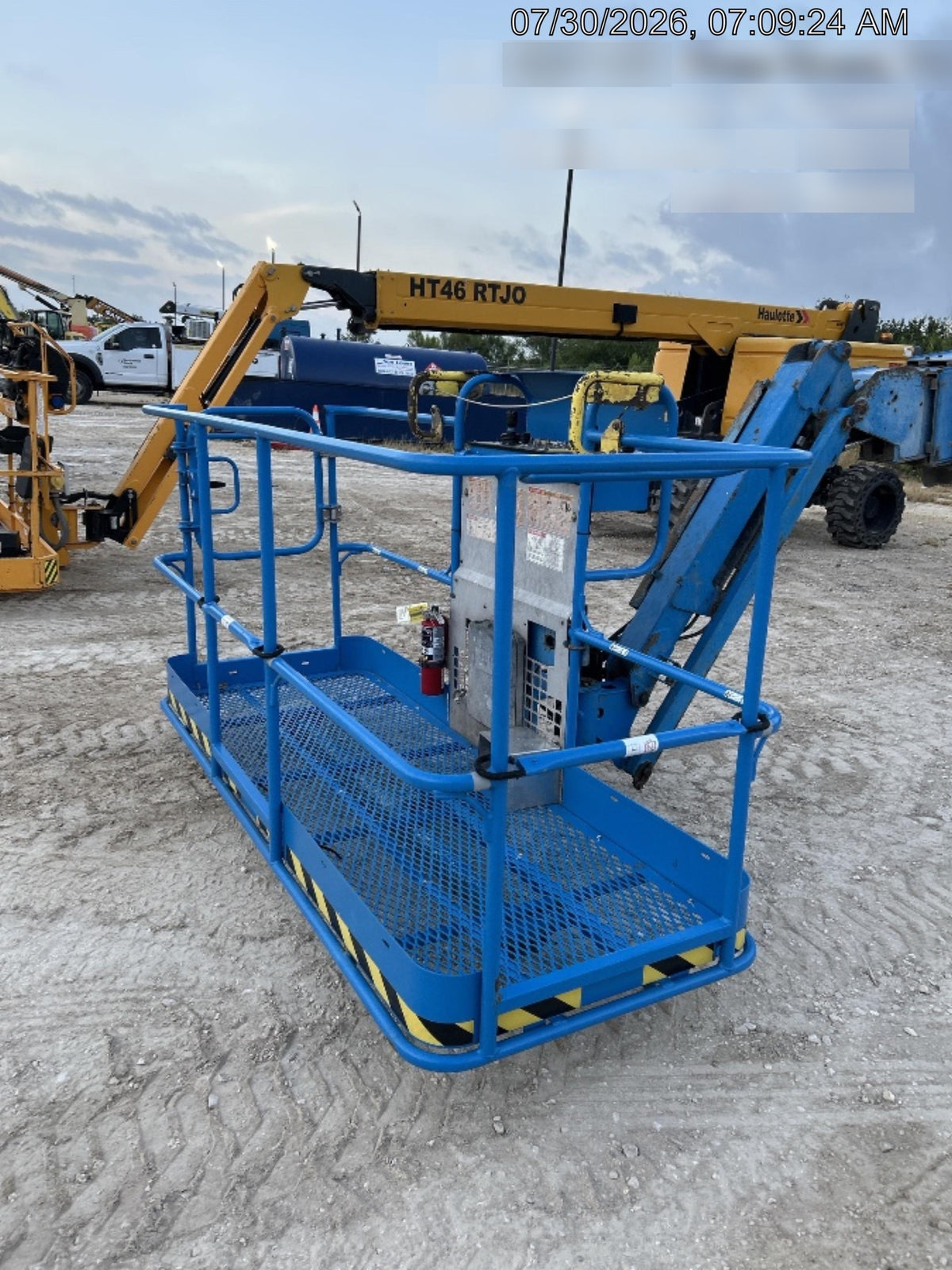 2017 GENIE S-65