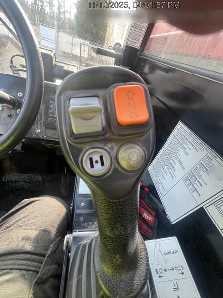 2022 MANITOU MTA10055
