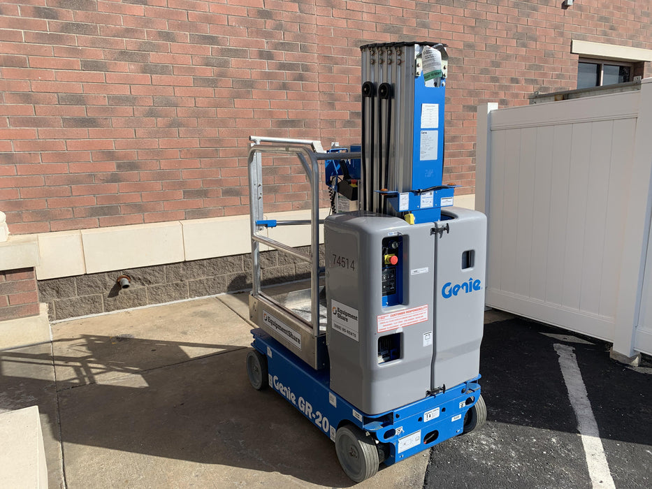 2020 GENIE GR-20