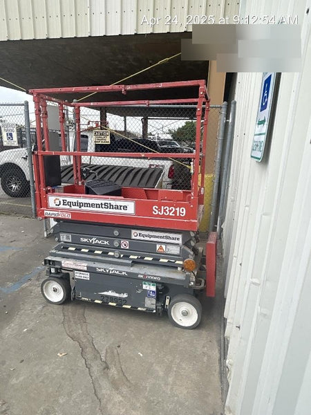 2023 SKYJACK SJ3219