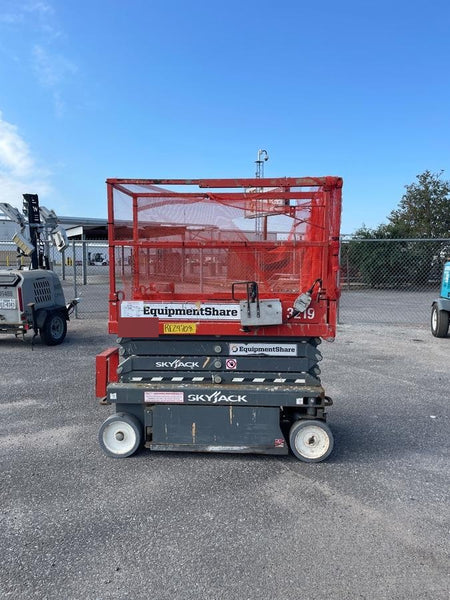 2019 Skyjack SJIII-3219 Standard Options, Trojan Batteries