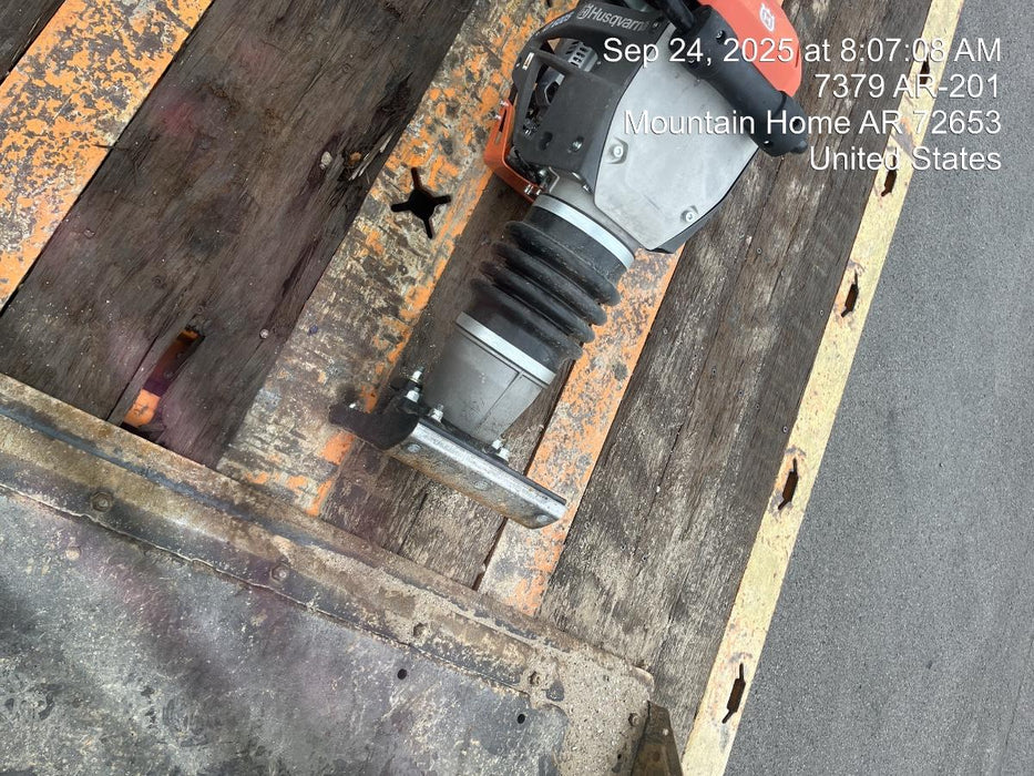 2025 HUSQVARNA LT6005