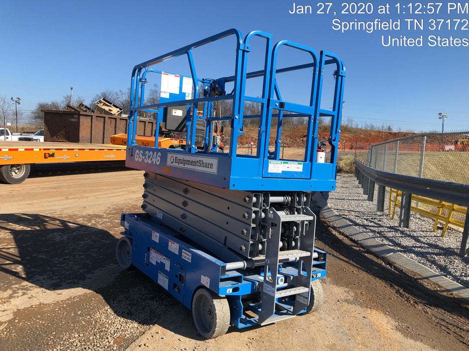 2019 Genie GS-3246 Folding rails with full height swing gate
