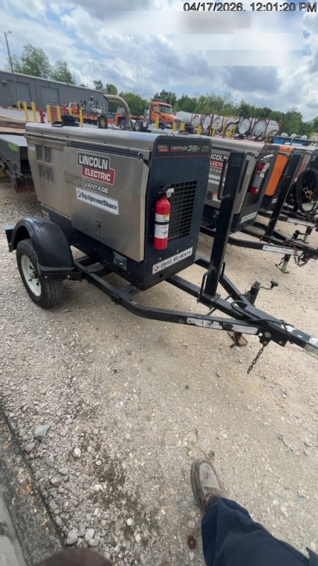 2019 Lincoln Electric Vantage 322 Ready-Pak 3, Two Wheel Trailer, Fender and Light Kit, Cable Rack