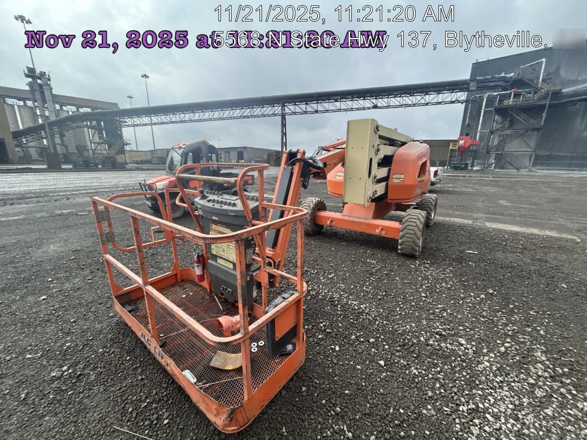 2019 JLG 450AJ