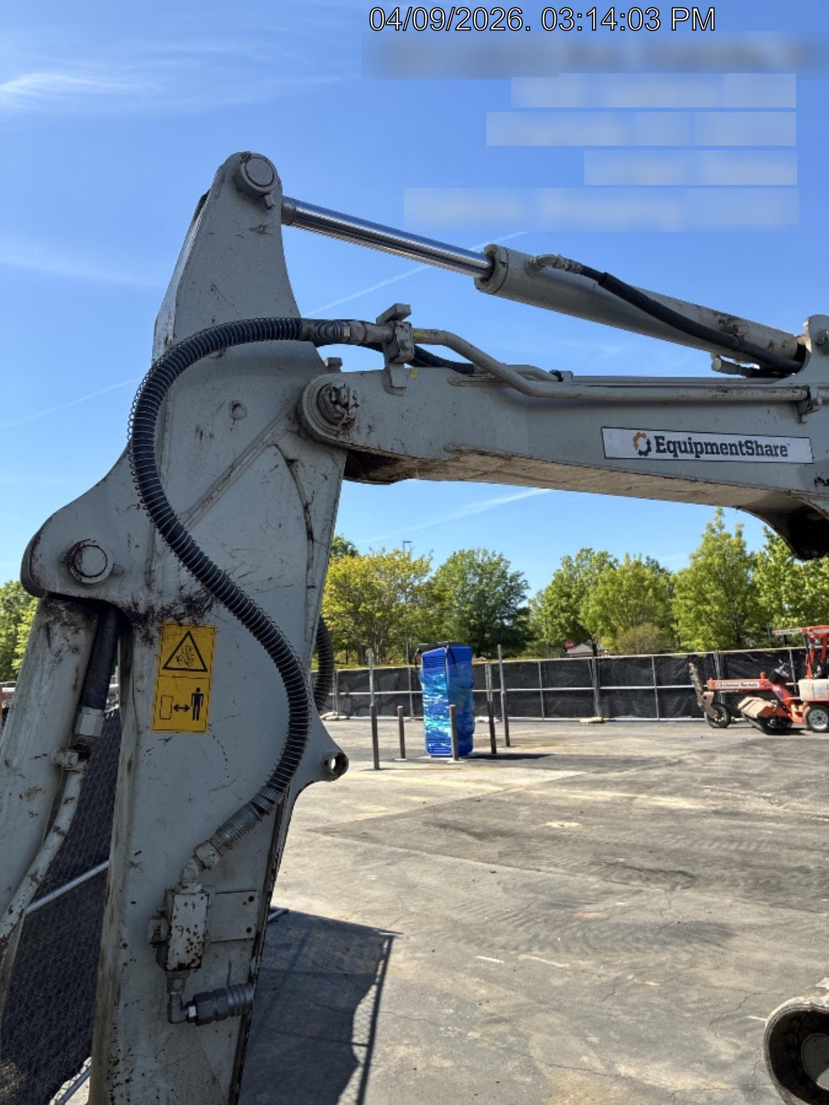 2023 TAKEUCHI TB250-2R