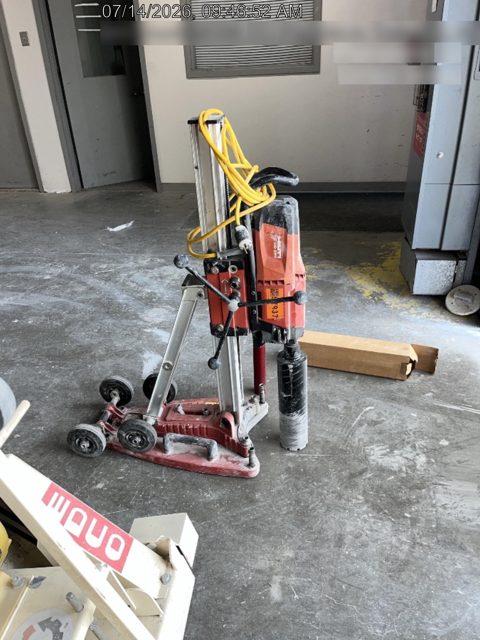 2020 HILTI DD250E
