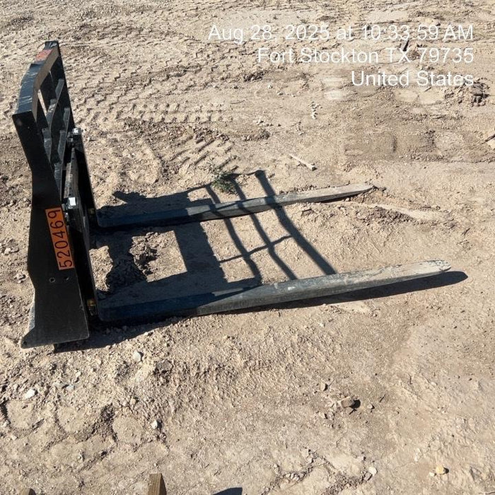 2025 ARROW MATERIAL HANDLING 60" Pallet Forks - Arrow