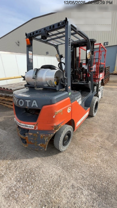 2022 TOYOTA 50-8FGU25