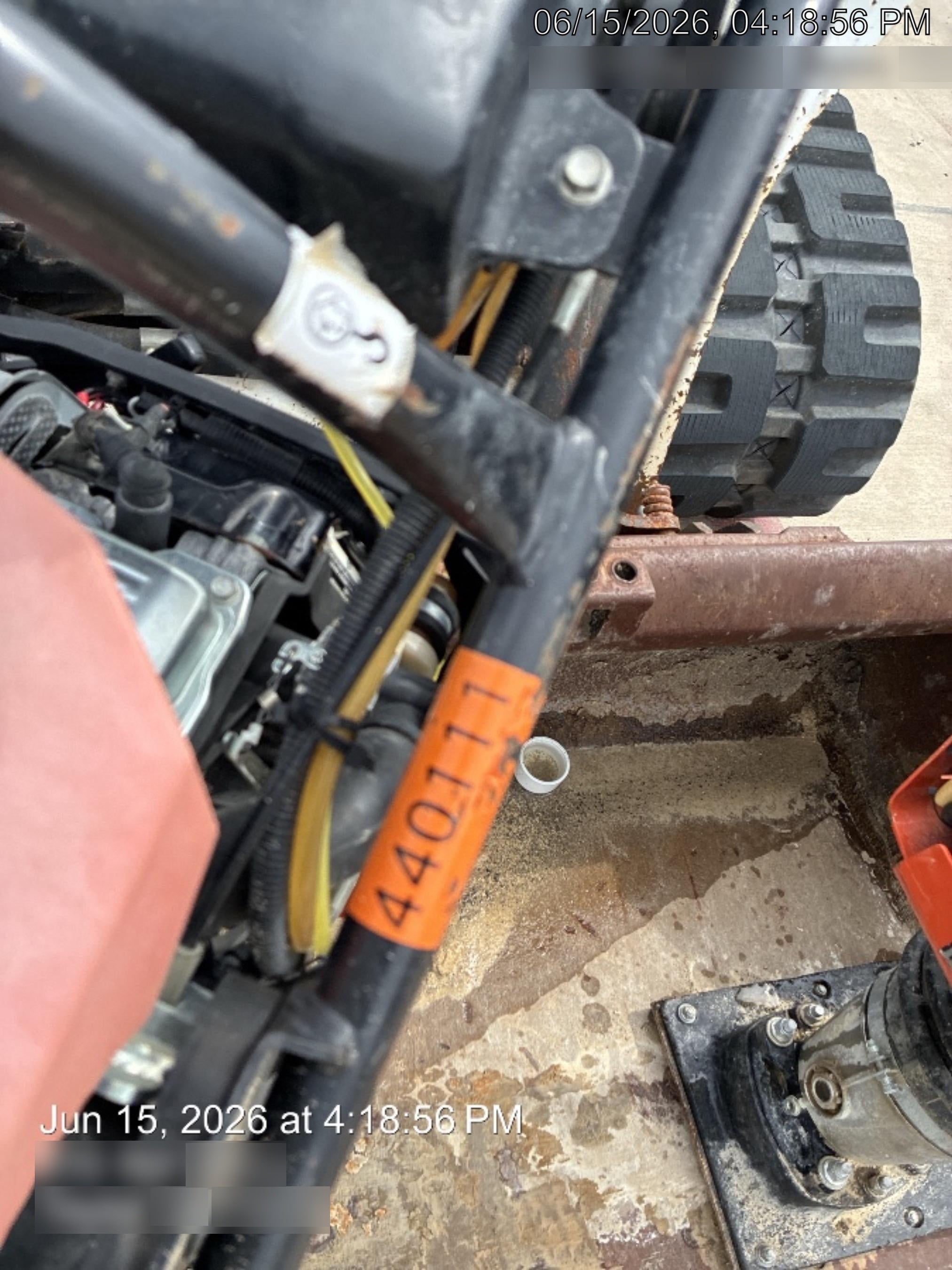 2024 HUSQVARNA LT6005