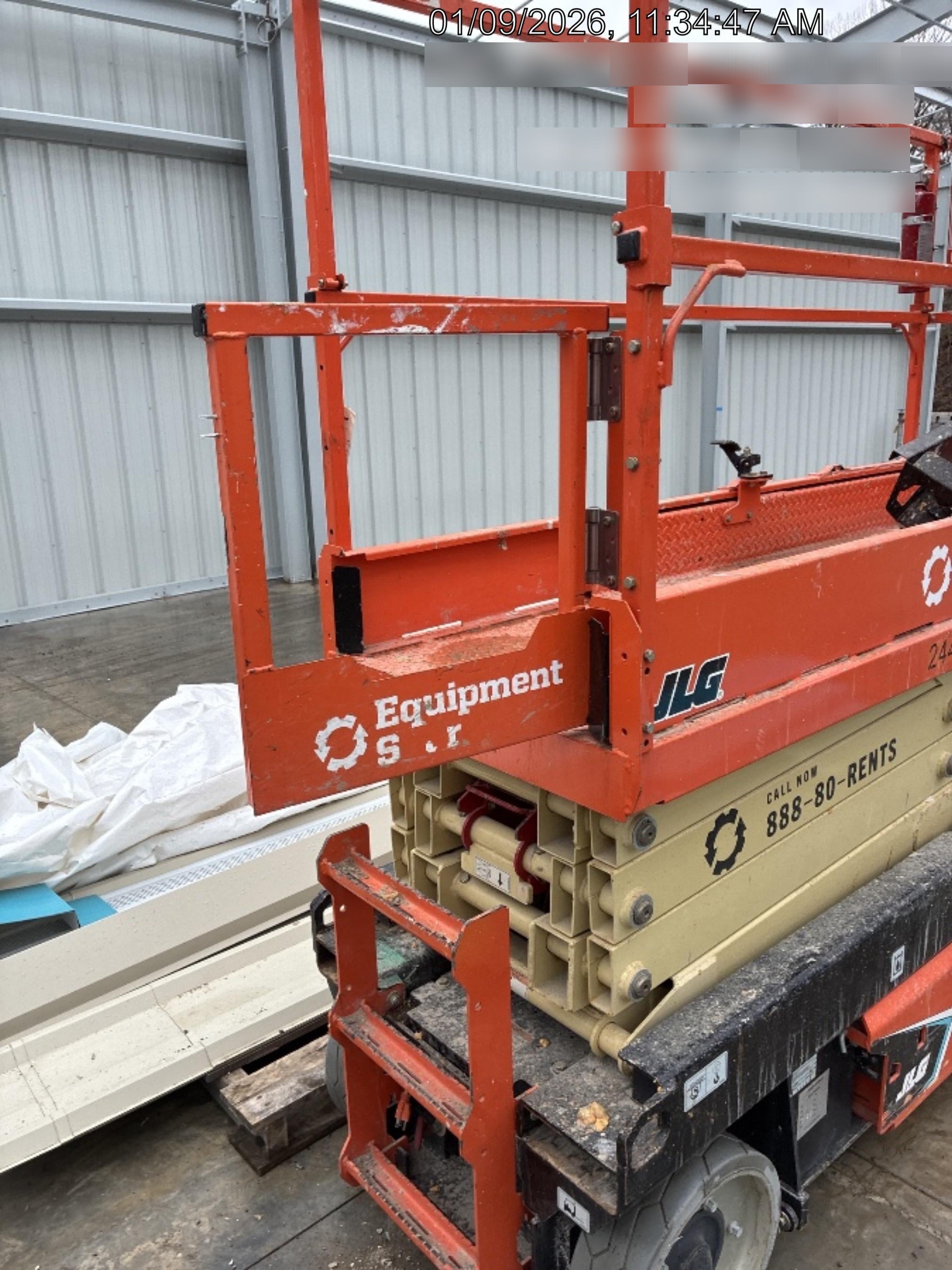 2022 JLG ES2632