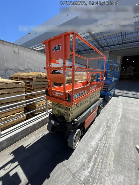 2022 JLG ES2632