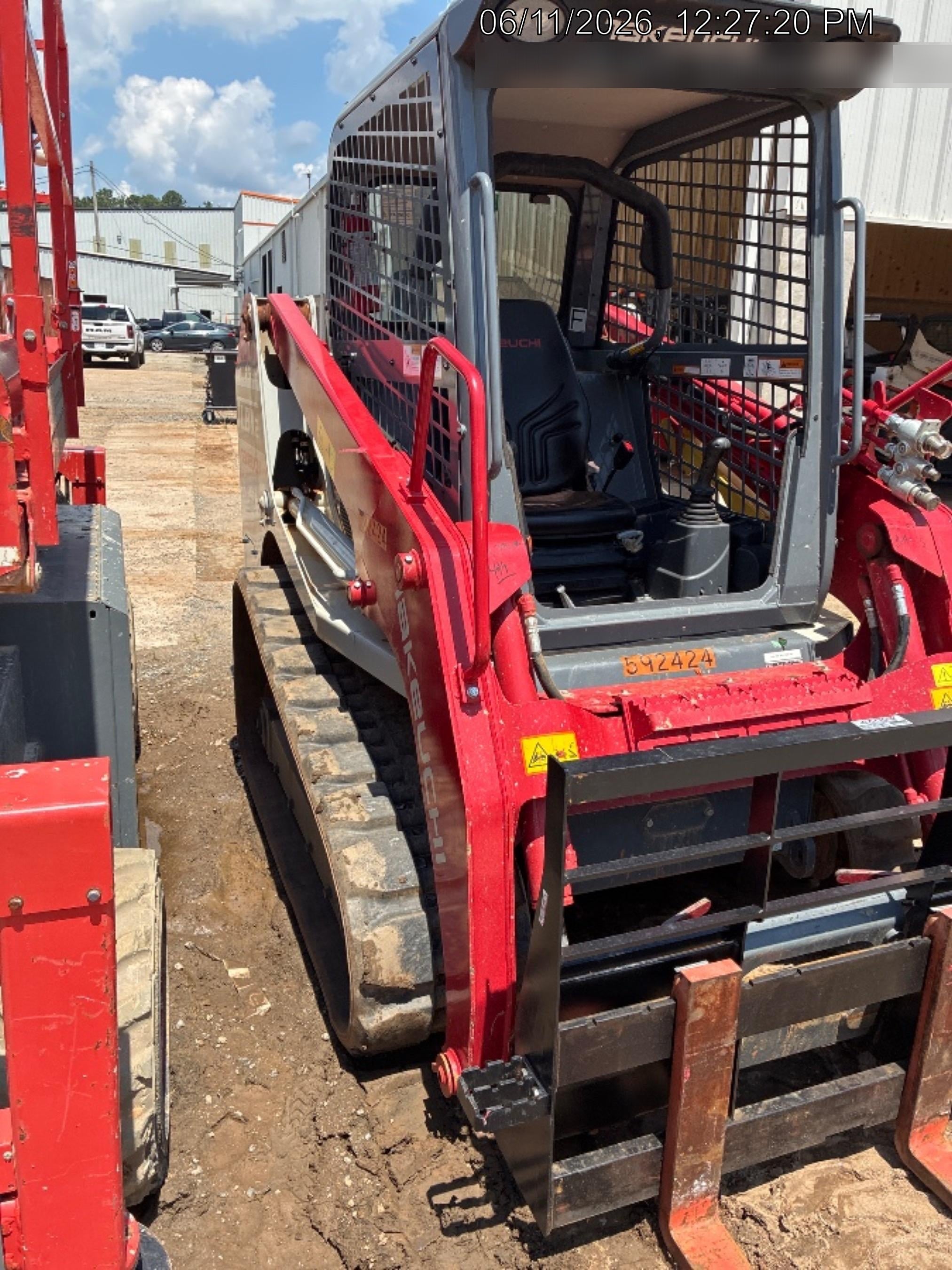 2025 TAKEUCHI TL8R2-R