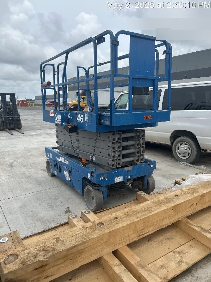 2017 GENIE GS-3246