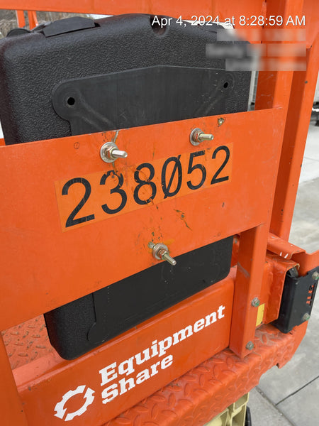 2022 JLG ES1932
