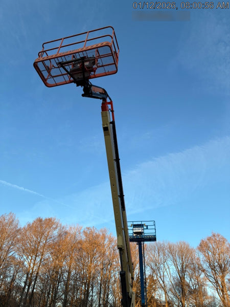 2023 JLG 860SJ