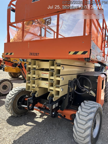 2022 JLG 4394RT