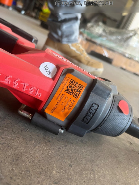 2024 MILWAUKEE 2911-21