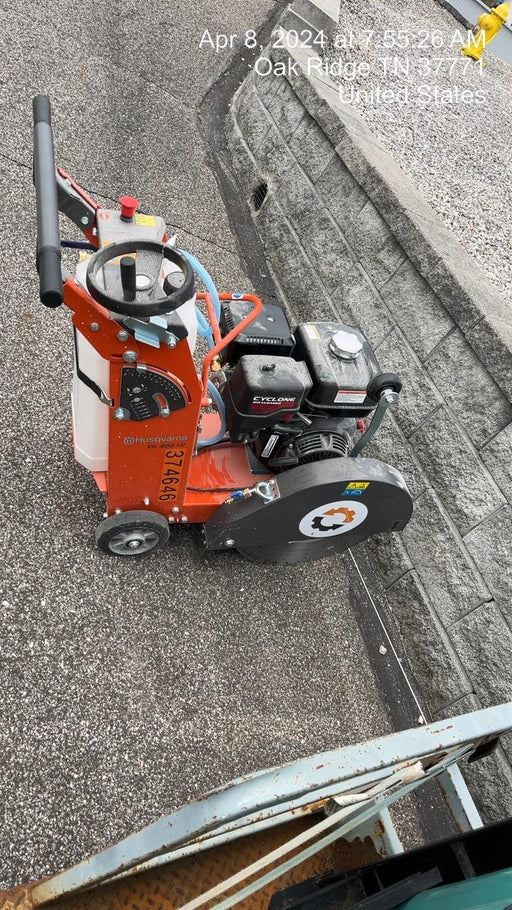 2023 HUSQVARNA FS400