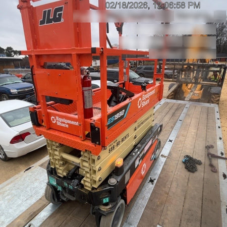 2025 JLG ES1932