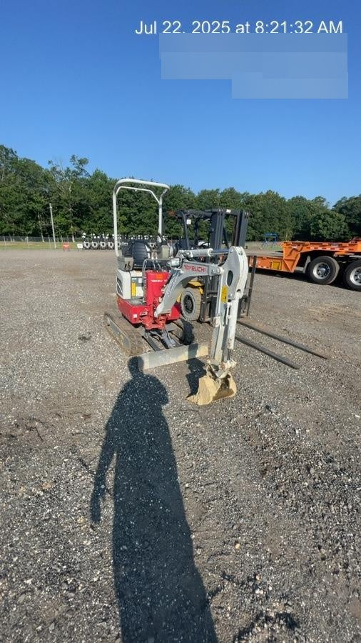 2022 TAKEUCHI TB210R