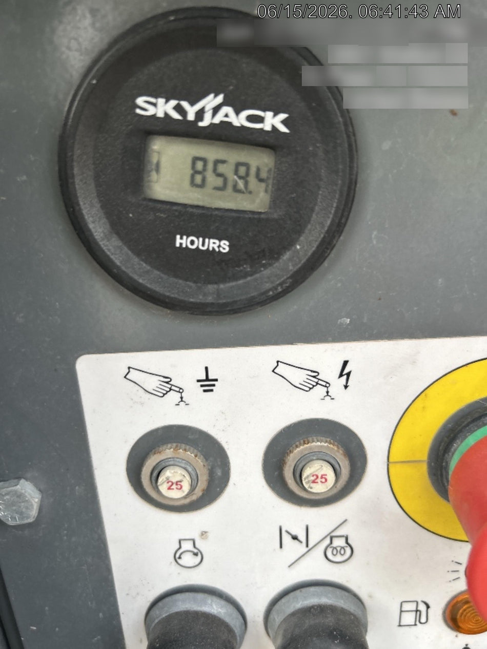 2021 SKYJACK SJ6832 RT