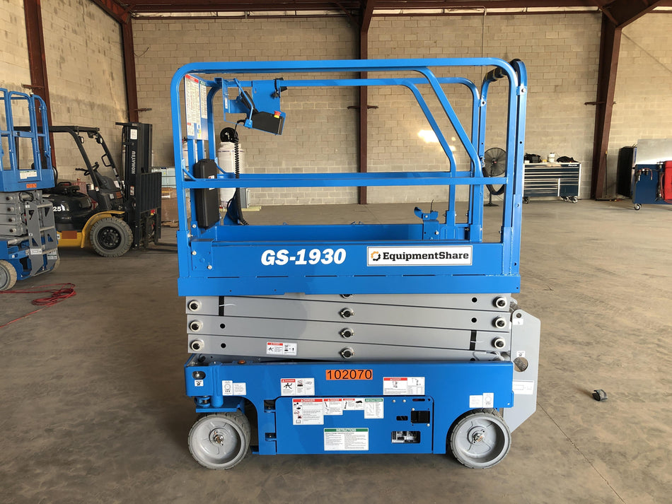 2020 Genie GS-1930 Fixed rails with chain entry gate - Pre A92.20