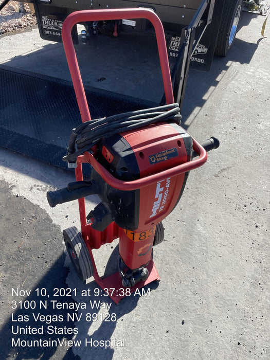 2020 HILTI TE 3000-AVR