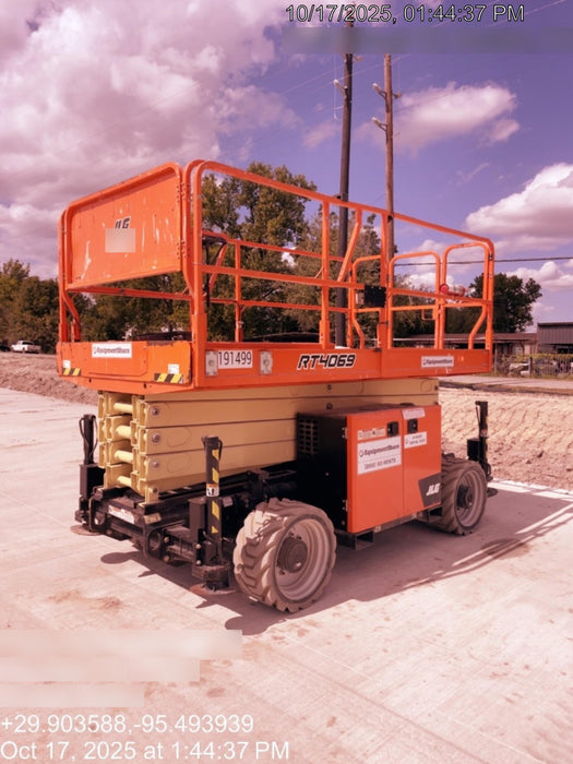 2021 JLG RT4069