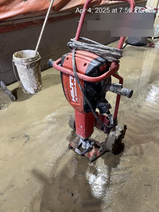 2021 HILTI TE 3000-AVR
