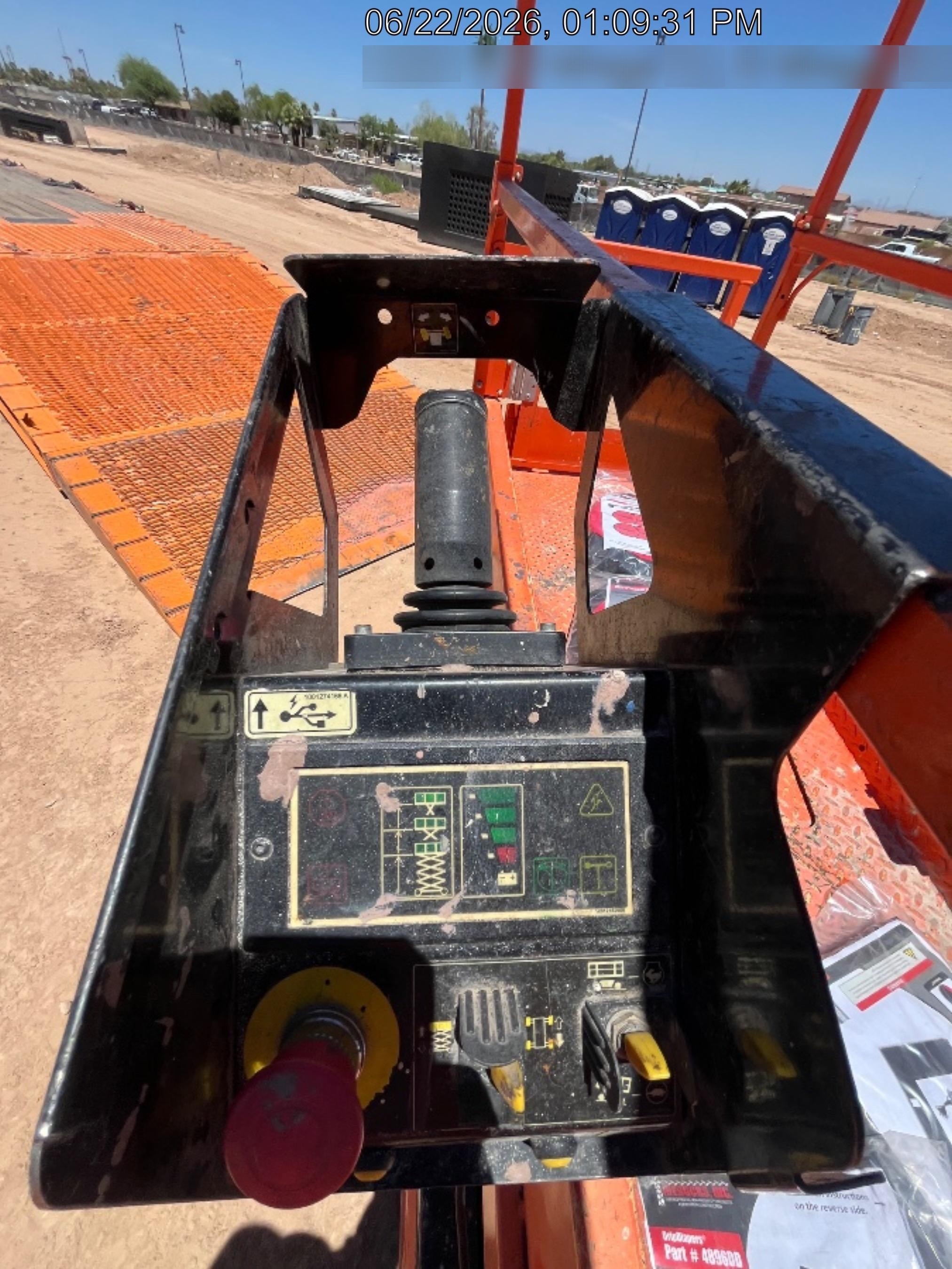 2022 JLG ES2632