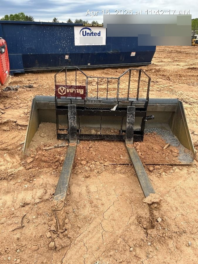 2025 VIRNIG 48" Pallet Forks - Virnig
