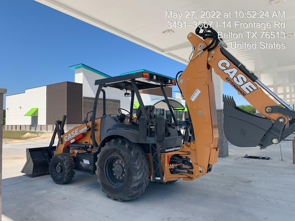 2022 CASE 580N EP - Extendable Backhoe
