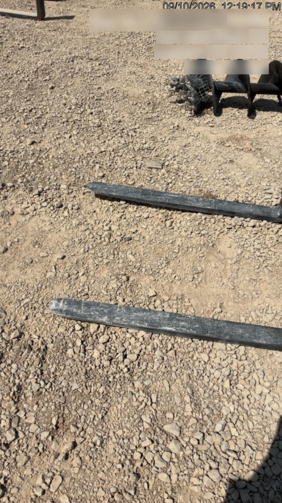 2026 ARROW MATERIAL HANDLING 48" Pallet Forks - Arrow