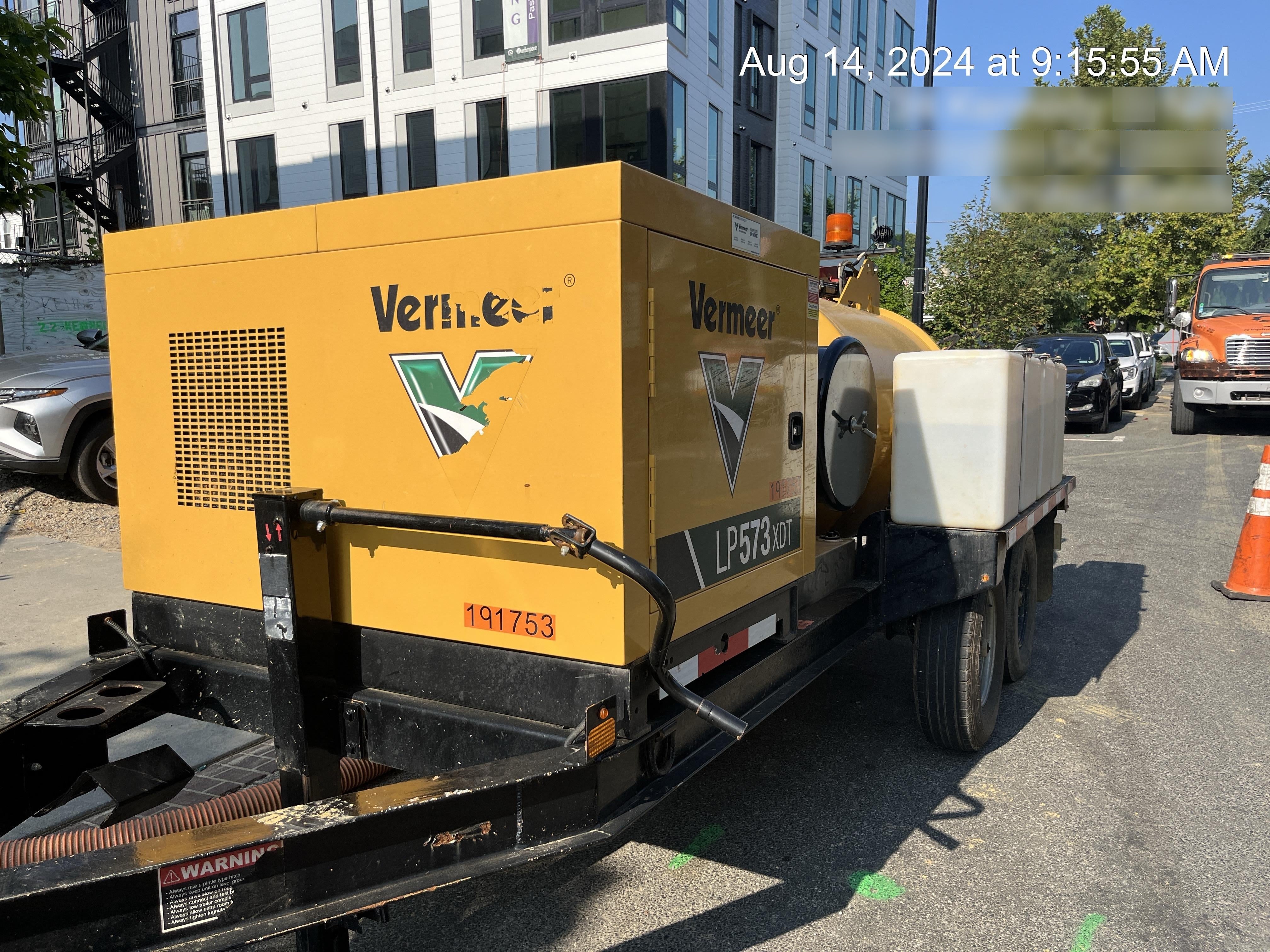 2021 Vac-Tron LP573XDT T4 Koehler Diesel Engine, 500 Gallon Debris Tank, x2 100 Gallon Water Tanks