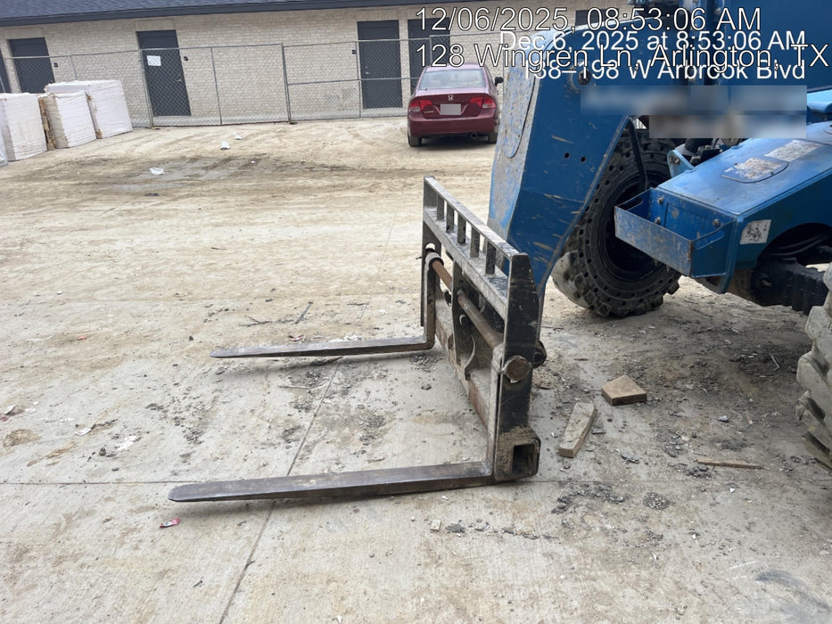 2017 Genie GTH-844 Solid Tires, Open Cab