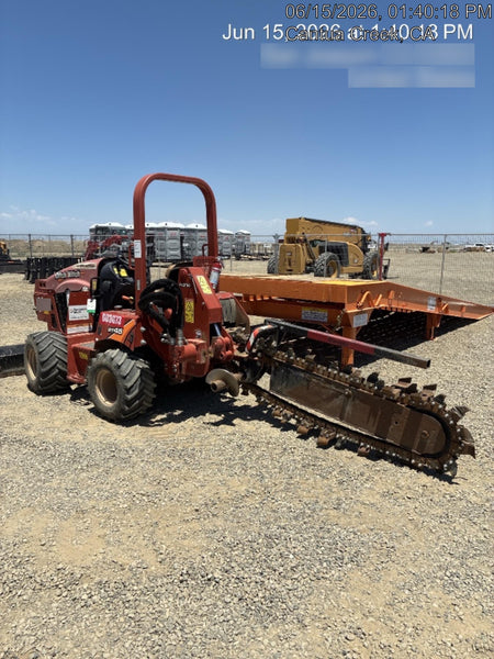 2019 DITCH WITCH RT45A
