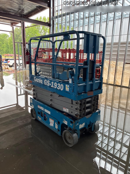 2018 Genie GS-1930 Genie GS-1930 w/Fixed Rail, Chain Entry
