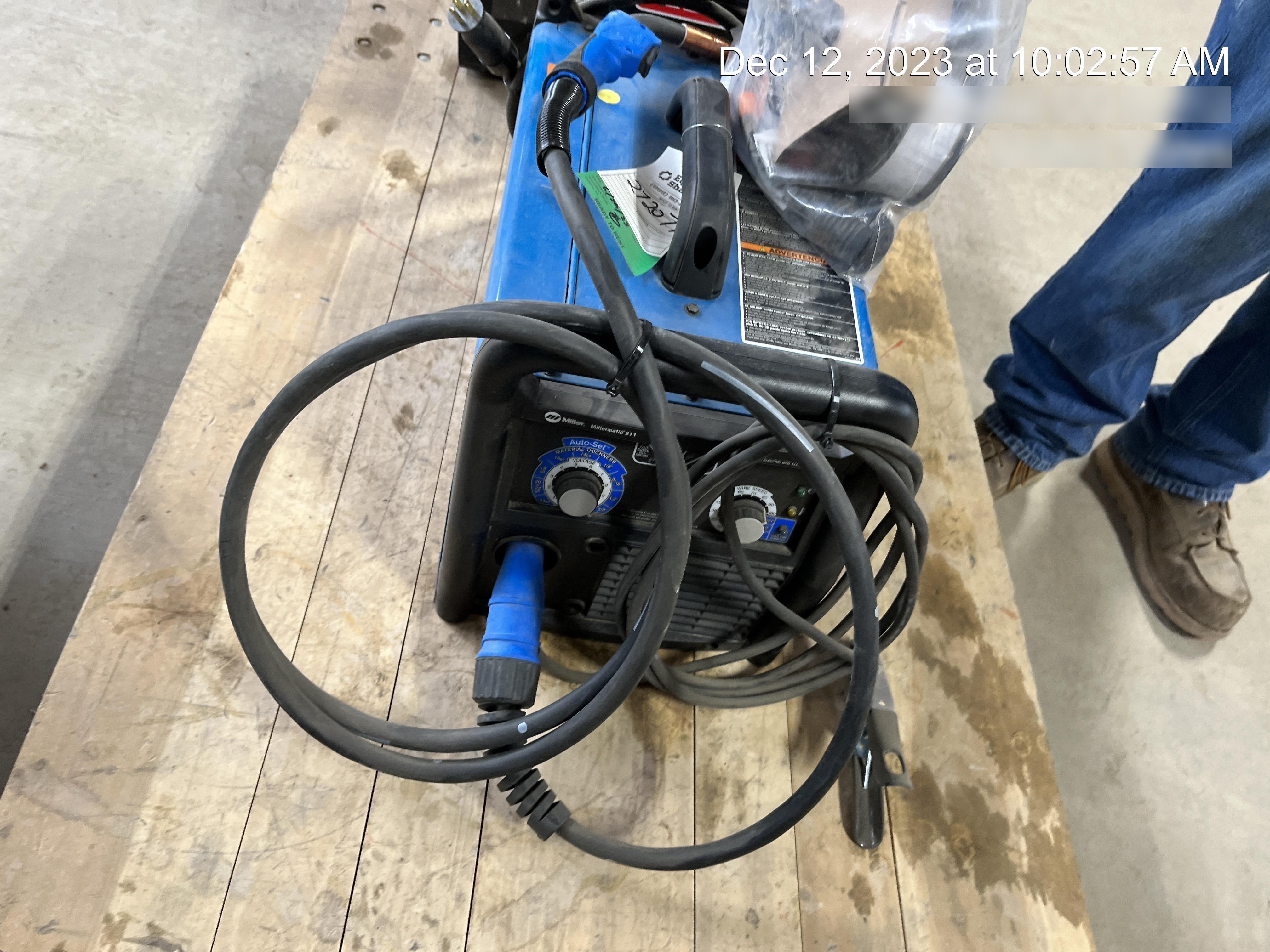 2022 MILLER ELECTRIC Millermatic 211