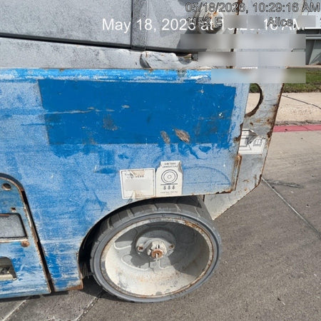 2025 JLG ES1932