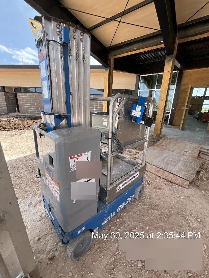 2020 GENIE GR-20