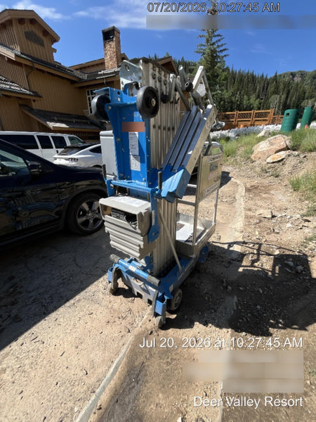 2019 GENIE AWP-30S