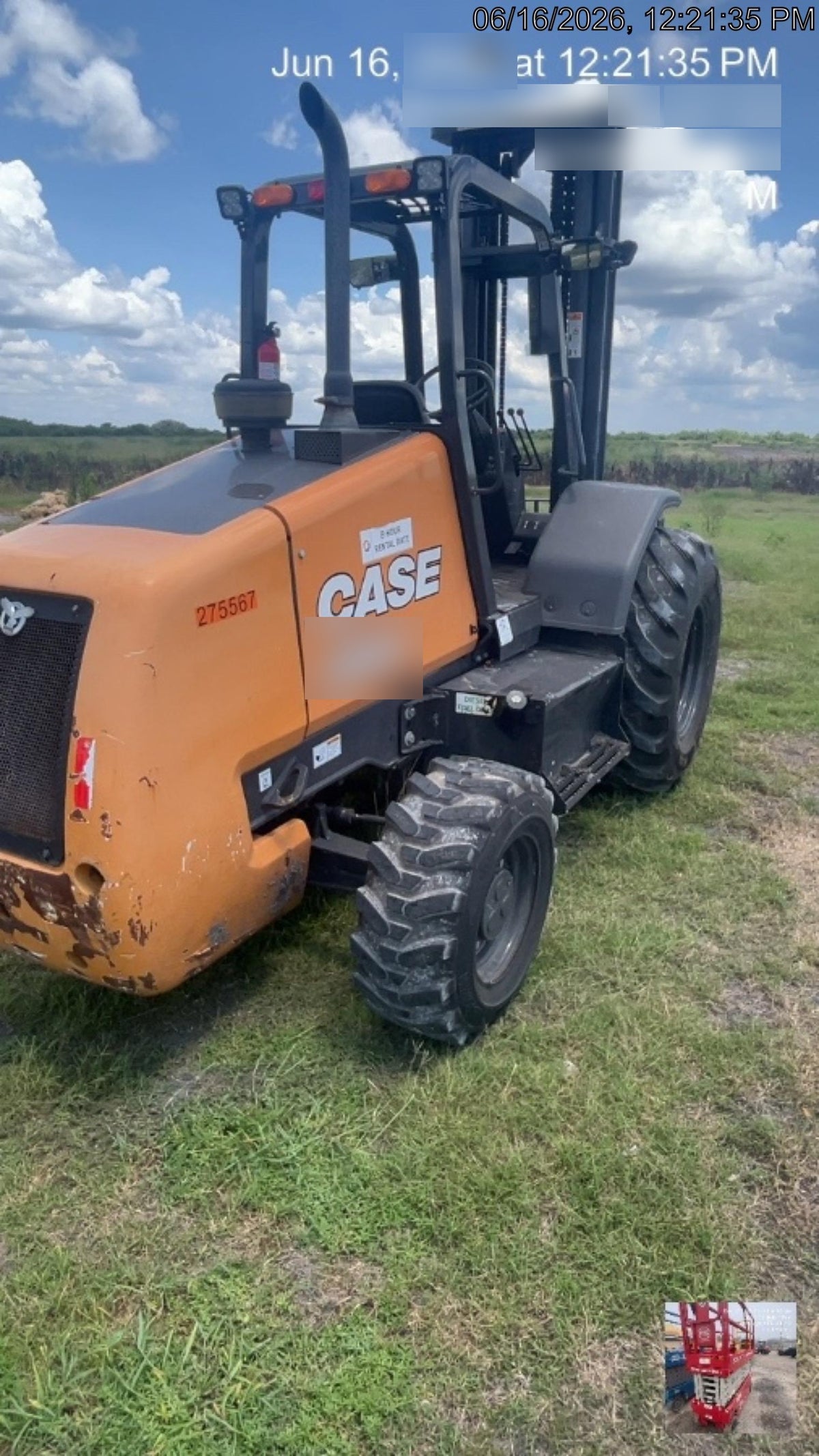 2023 CASE 588H