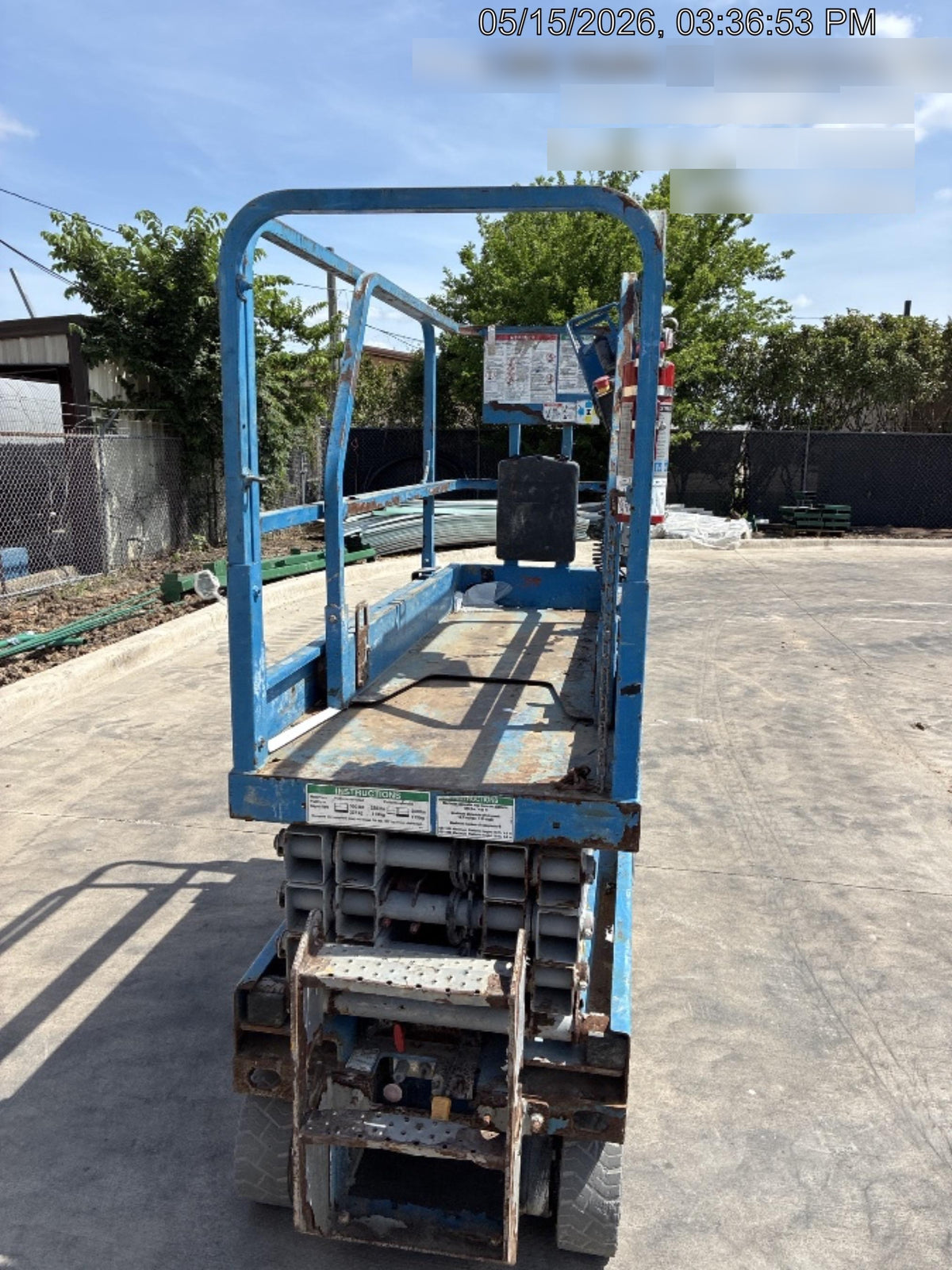2017 Genie GS-1930 Genie GS-1930 Lift w/Fixed Rail and Chain Entry