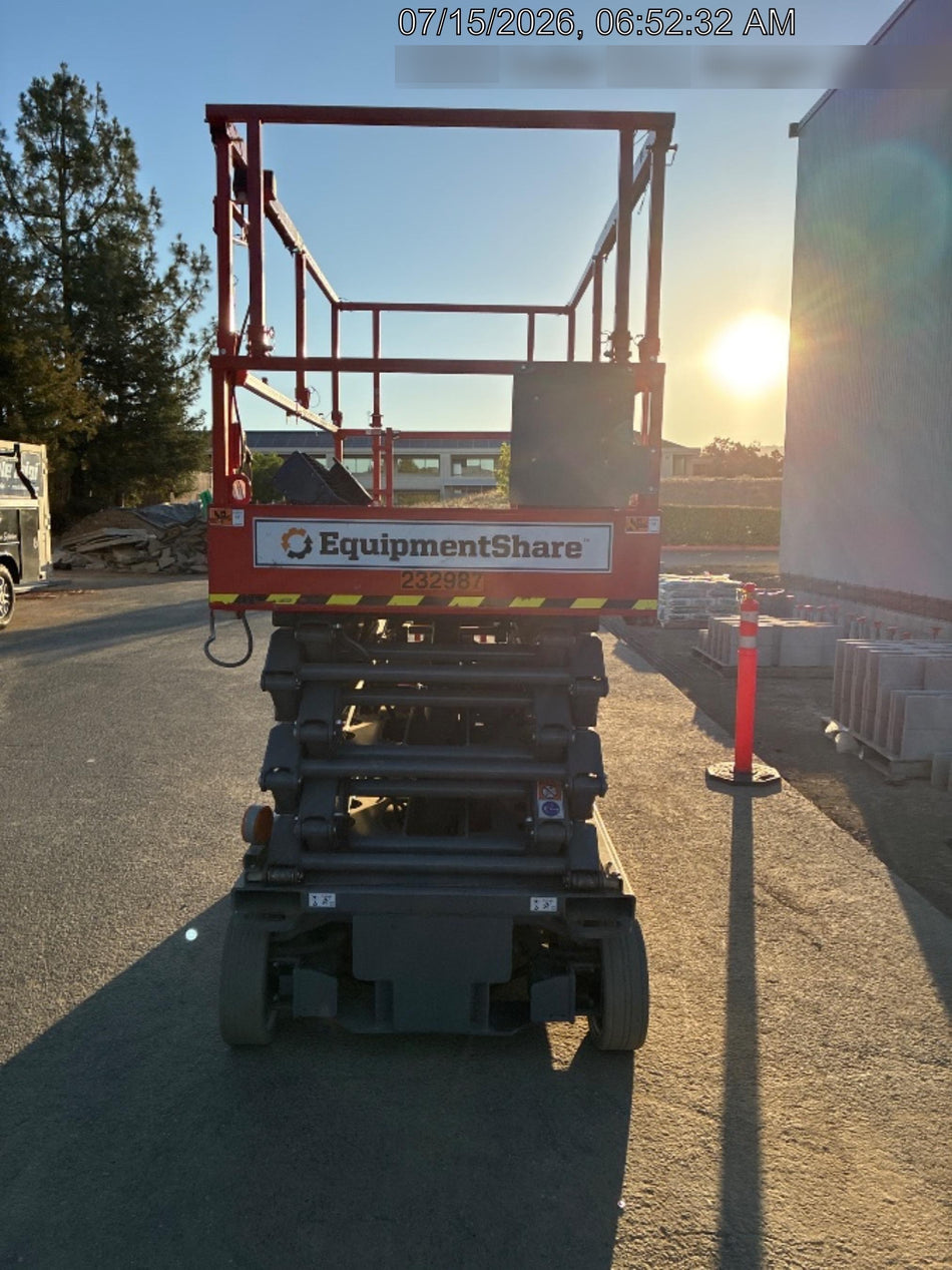 2022 SKYJACK SJ4740