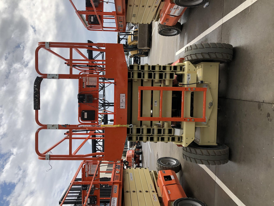 2019 JLG 4069LE