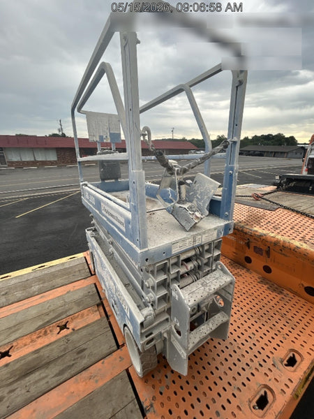 2019 Genie GS-1930 Fixed Rails with Chain Entry